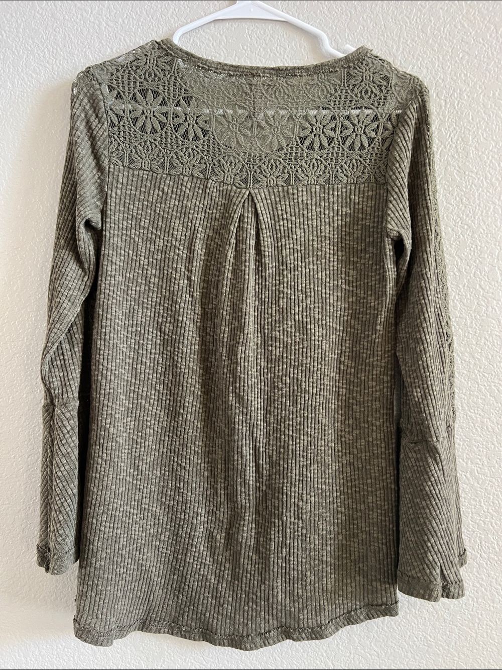 Knox Rose Lace-Up Ribbed Long-Sleeve Top in Olive Green Size XS - Picture 3 of 9